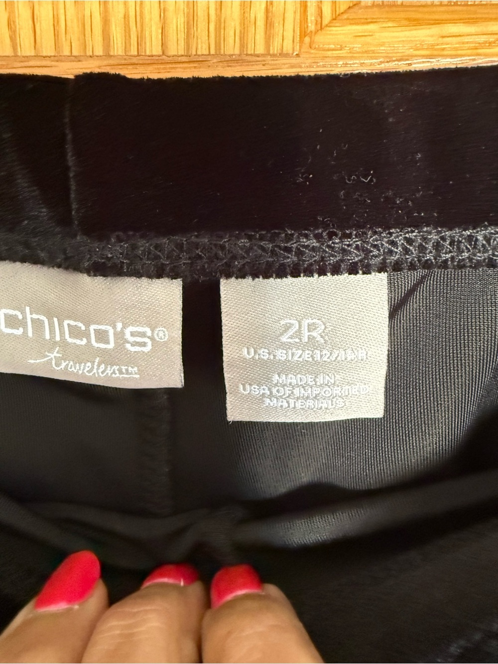 Chico's Travelers Black Velvet Wide-Leg Pull-On Pants Size 2R - Picture 3 of 6